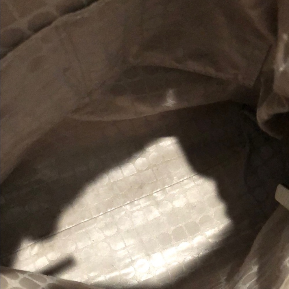 Kate Spade Hudson Pebble Leather Large Hobo Bag Cream/Off White in EUC - Picture 16 of 16